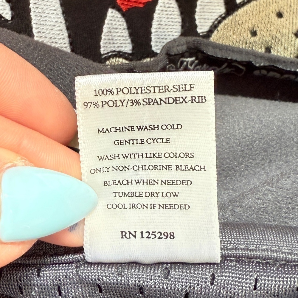 Ed Hardy Sport Men’s Gray Hooded Zip Up Jacket (L) - Picture 9 of 9